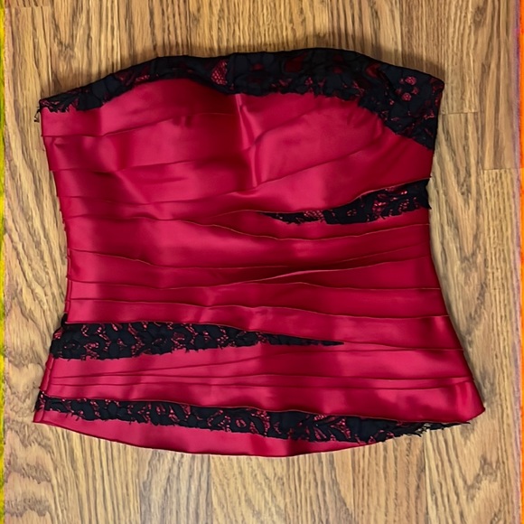 BEBE satin corset layered with lace size medium - Picture 3 of 14